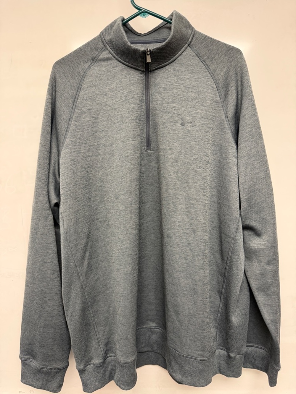 Under Armour Men’s Heather Gray Half-Zip Pullover